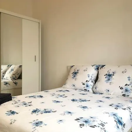 Charming Peaceful Apartment شتشيتسين
